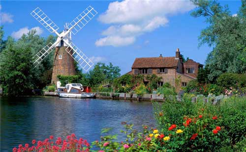 荷兰特色美食及旅游注意事项